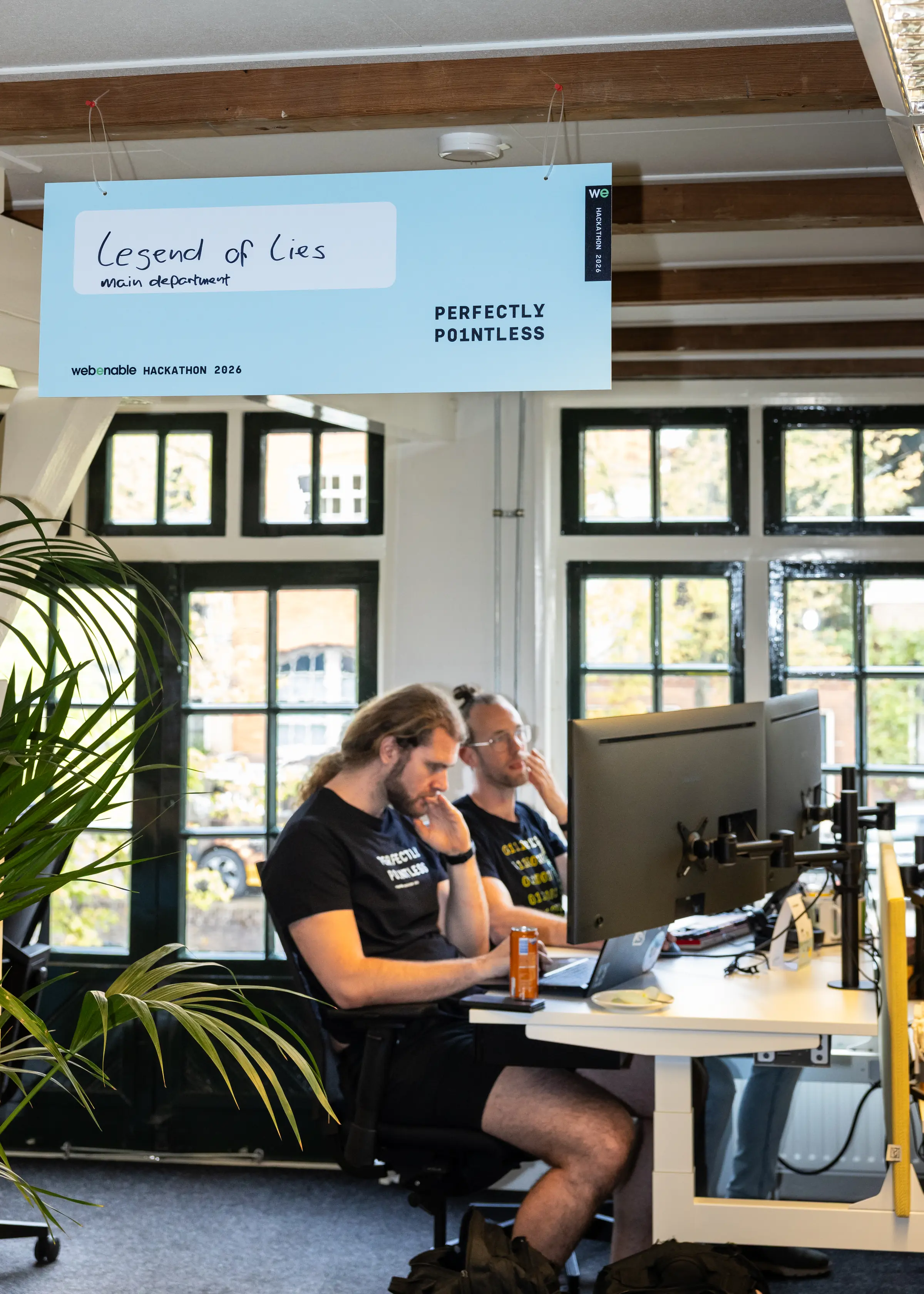 Legend of Lies aan het werk (Michael en Jochem)