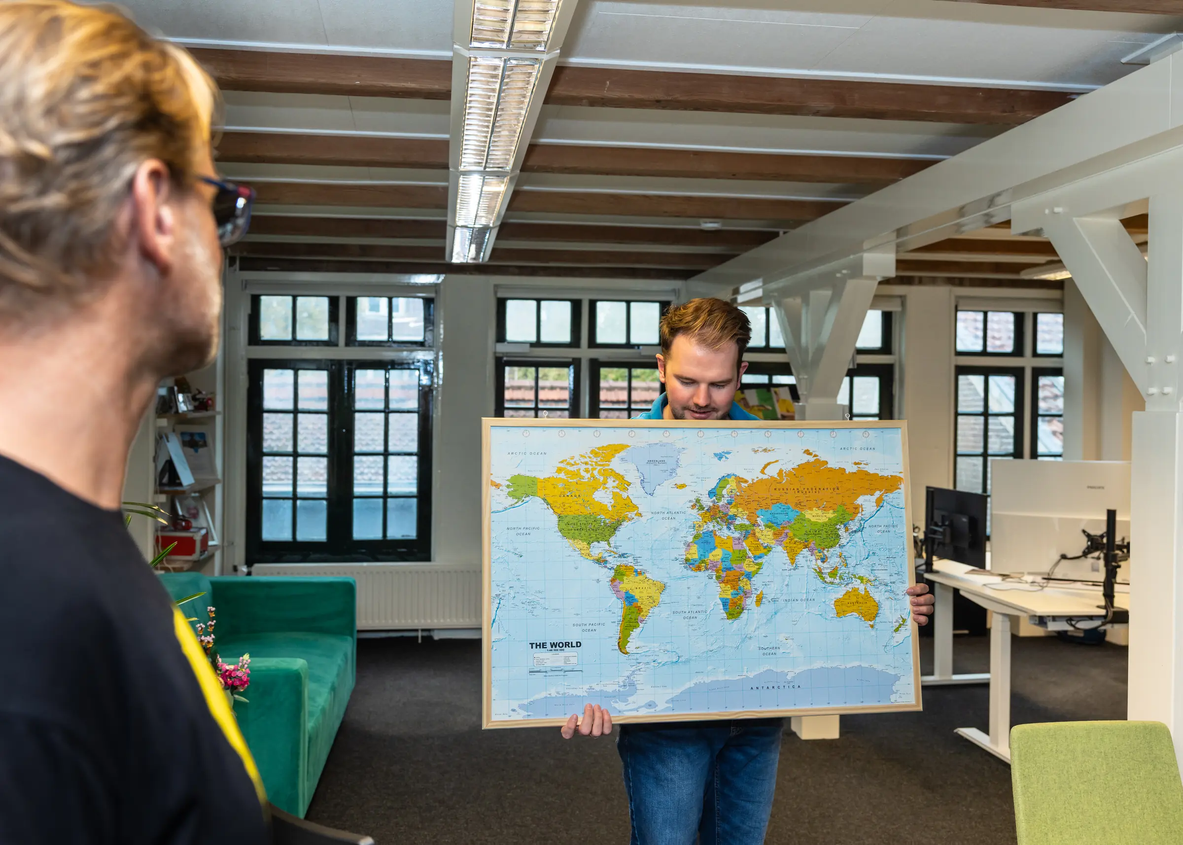Google Cloud Around the World wereldkaart in lijst laten zien (Peter en Henk)